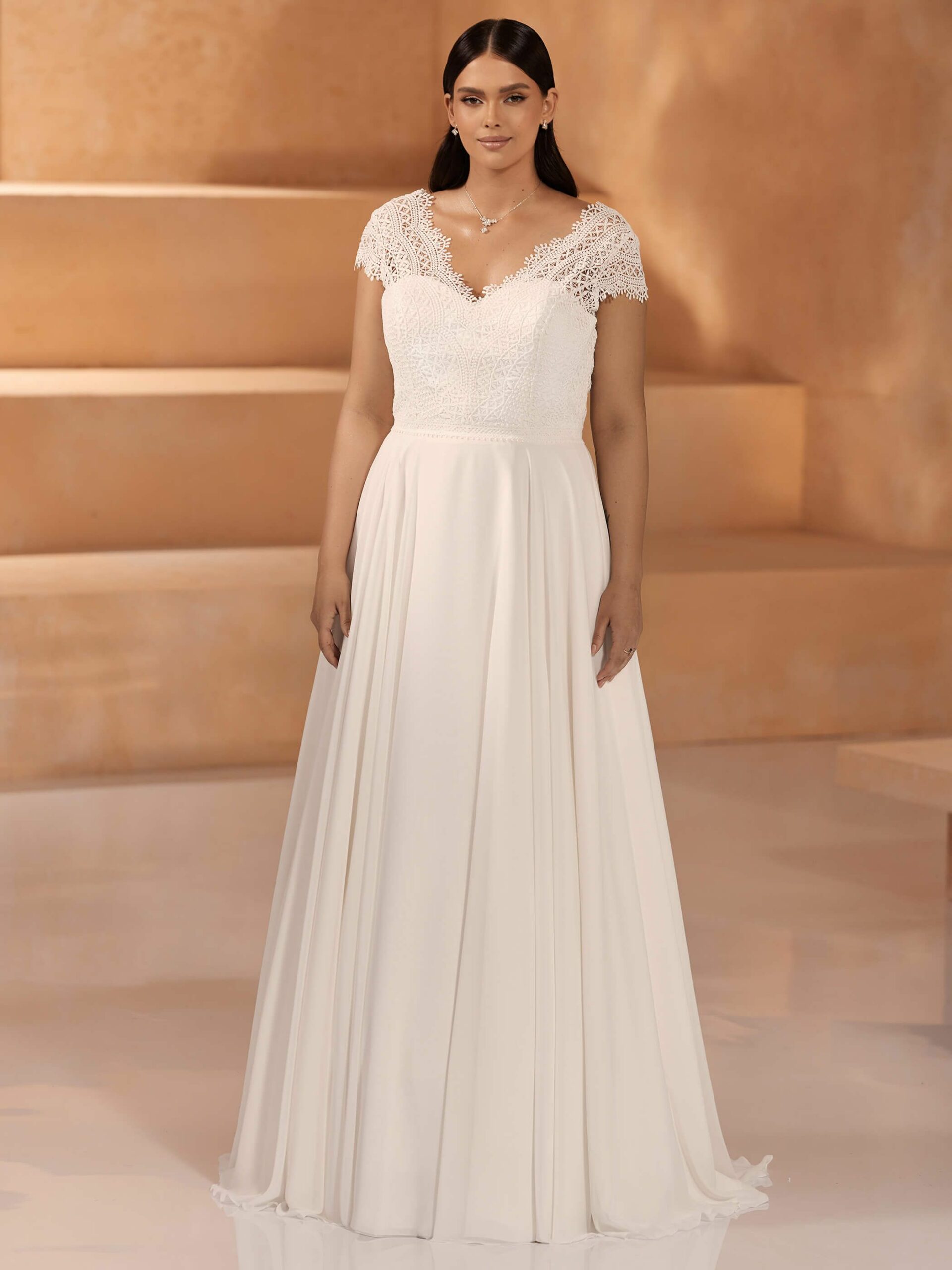 Robe de mariée KSENA collection Bianco Evento Bouvier Millot